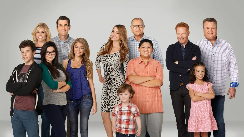 watch modern family